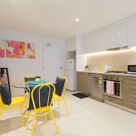 Ther-Rich Apartment Adelaide Esterno foto