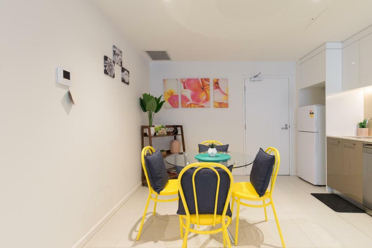 Ther-Rich Apartment Adelaide Esterno foto