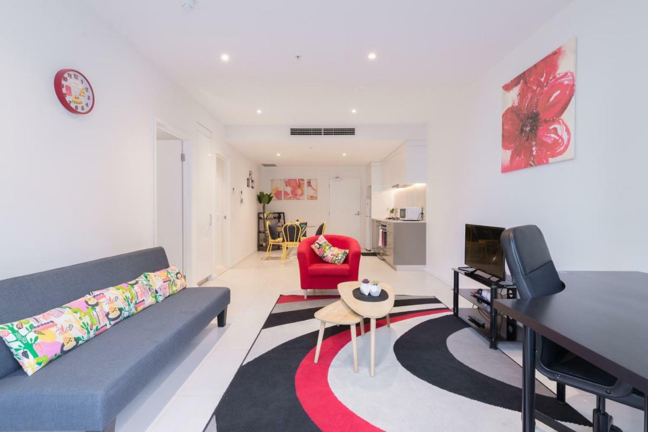 Ther-Rich Apartment Adelaide Esterno foto