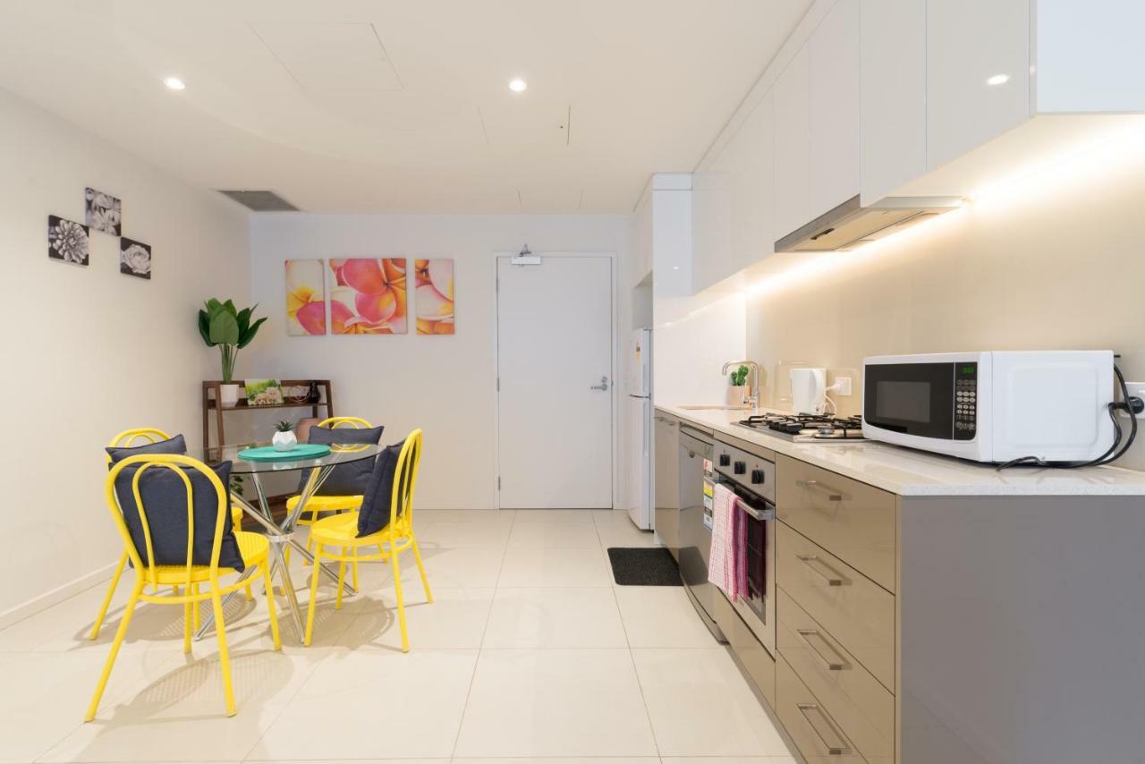 Ther-Rich Apartment Adelaide Esterno foto